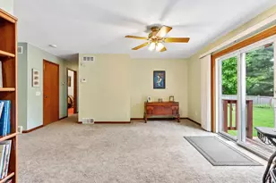 318 Oldfield Rd, Madison, WI 53717 - Photo 6