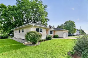 7204 University Ave, Middleton, WI 53562 - Photo 4