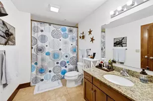 333 W Mifflin St, Madison, WI 53703 - Photo 24