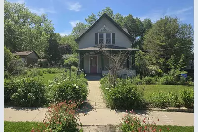 1724 Parmenter Street, Middleton, WI 53562 - Photo 2