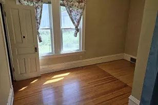 1724 Parmenter St, Middleton, WI 53562 - Photo 10