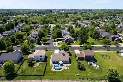 6918 Rembrandt Road, DeForest, WI 53532 - Photo 8