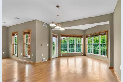 187 Shato Lane, Monona, WI 53716 - Photo 2