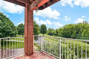 187 Shato Ln, Monona, WI 53716 - Photo 4