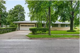 6510 Piping Rock Rd, Madison, WI 53711 - Photo 2