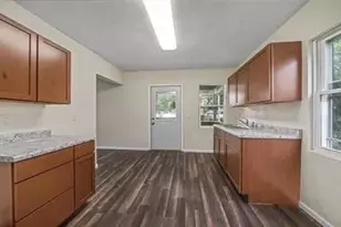 852 9th St, Beloit, WI 53511 - Photo 32