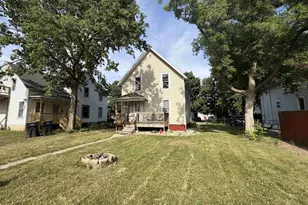852 9th St, Beloit, WI 53511 - Photo 52