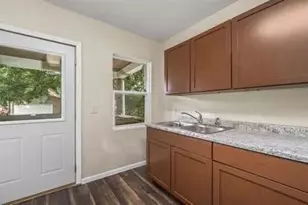 852 9th St, Beloit, WI 53511 - Photo 30