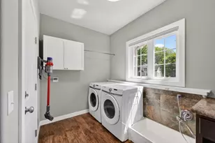 524 N Sherman Ave, Madison, WI 53704 - Photo 38