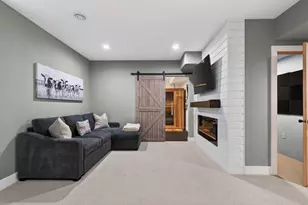 524 N Sherman Ave, Madison, WI 53704 - Photo 42