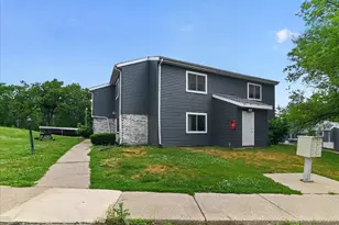 503 Whispering Pines Way, Fitchburg, WI 53713 - Photo 2