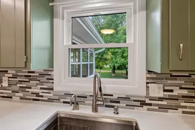 1264 Crossing Ridge Trail, Sun Prairie, WI 53590 - Photo 8