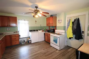 612 Yuba St, Janesville, WI 53545 - Photo 6