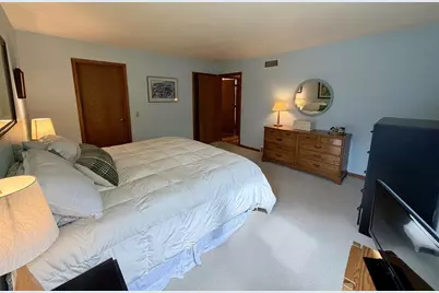 2809 Maple View Drive, Madison, WI 53719 - Photo 18