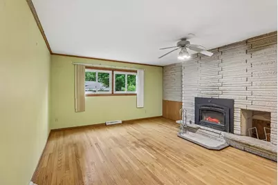 4833 Windsor Prairie Road, Waunakee, WI 53532 - Photo 6