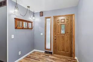 4833 Windsor Prairie Rd, Waunakee, WI 53532 - Photo 4