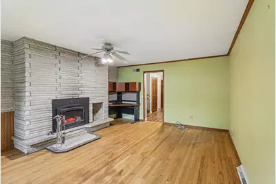 4833 Windsor Prairie Road, Waunakee, WI 53532 - Photo 8