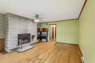 4833 Windsor Prairie Rd, Waunakee, WI 53532 - Photo 8