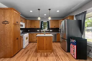 114 State St, Mazomanie, WI 53560 - Photo 10