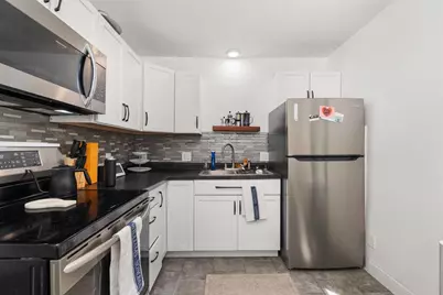 2933 Sachs Street, Madison, WI 53704 - Photo 10