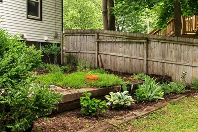 2933 Sachs Street, Madison, WI 53704 - Photo 26