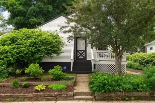 2933 Sachs St, Madison, WI 53704 - Photo 2