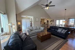 2 Sebring Ct, Madison, WI 53719 - Photo 8