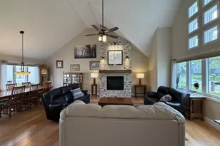 2 Sebring Ct, Madison, WI 53719 - Photo 4
