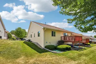323 Lauren Ln, Watertown, WI 53094 - Photo 30