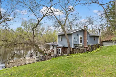 N4607 Oak Knoll Road, Poynette, WI 53955 - Photo 2