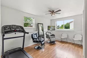 5021 Camden Rd, Madison, WI 53716 - Photo 26