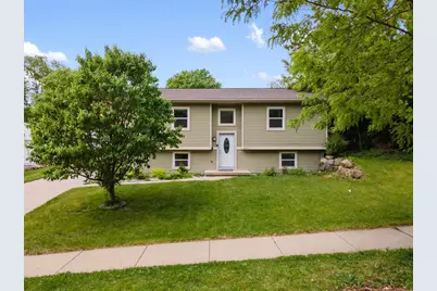5021 Camden Road, Madison, WI 53716 - Photo 2