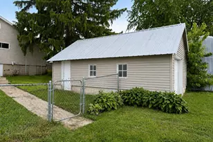 113 E Hall St, Kendall, WI 54638 - Photo 16