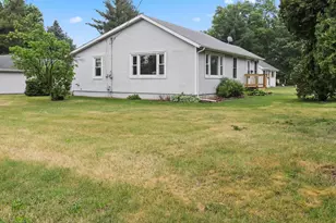 802 E 7th Ave, Brodhead, WI 53520 - Photo 8