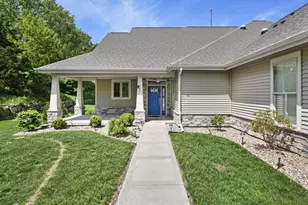 8221 Highview Dr, Madison, WI 53719 - Photo 2