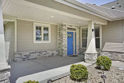 8221 Highview Drive, Madison, WI 53719 - Photo 4