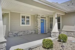 8221 Highview Dr, Madison, WI 53719 - Photo 4