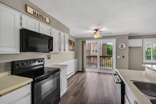 1617 McKenna Blvd, Madison, WI 53711 - Photo 6
