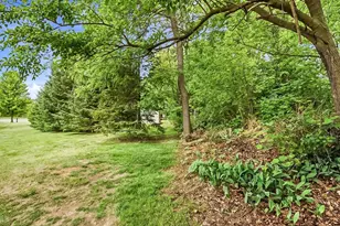 1163 Gruennert Ct, Jefferson, WI 53549 - Photo 8