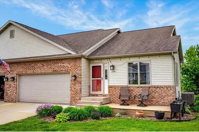 209 W Gonstead Road, Mount Horeb, WI 53572 - Photo 1