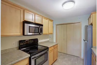 8206 Starr Grass Drive #207, Madison, WI 53719 - Photo 18