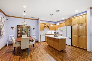 6802 Raymond Rd, Madison, WI 53719 - Photo 4