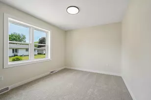 313 Front St, Watertown, WI 53094 - Photo 22