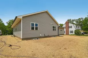 313 Front St, Watertown, WI 53094 - Photo 36
