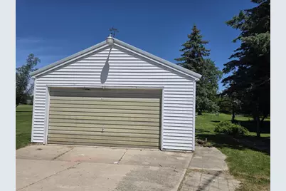 308 Taylor Street, Waupun, WI 53963 - Photo 4