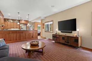 3081 Edenberry St, Fitchburg, WI 53711 - Photo 6