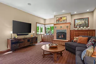 3081 Edenberry St, Fitchburg, WI 53711 - Photo 4