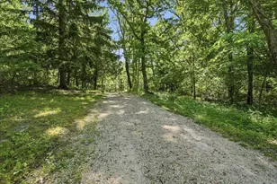 3068 Timber Ln, Verona, WI 53593 - Photo 4