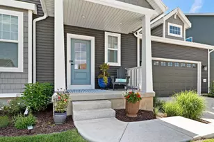 1267 Merry Blossom Ln, Verona, WI 53593 - Photo 2