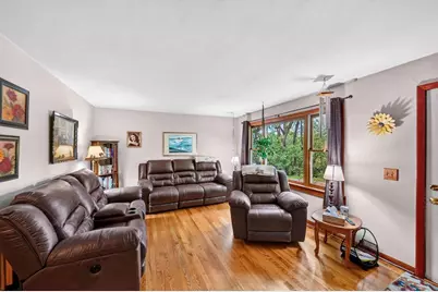 3288 Sig Court, Mcfarland, WI 53558 - Photo 4
